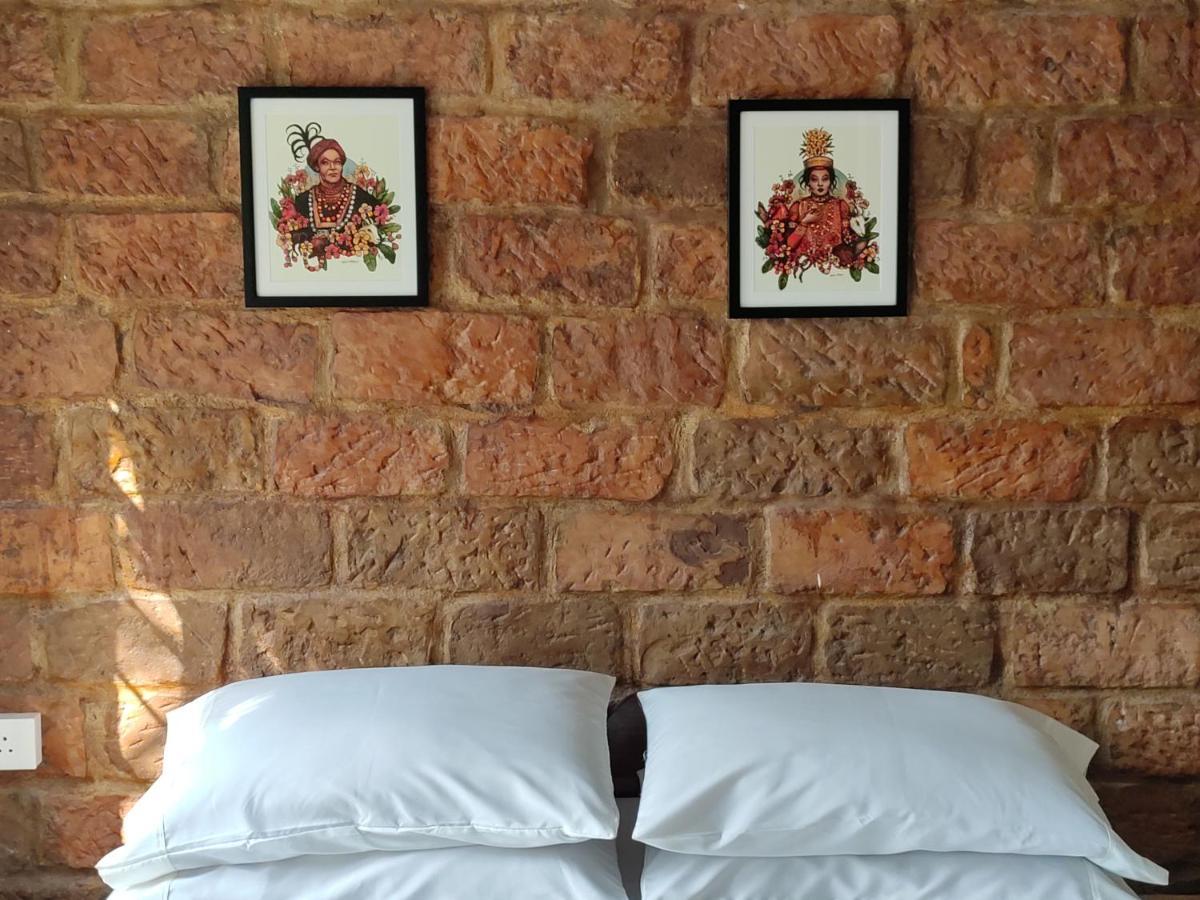 The Rustic Cottage - Homestay เชร์ราปุนจี ภายนอก รูปภาพ