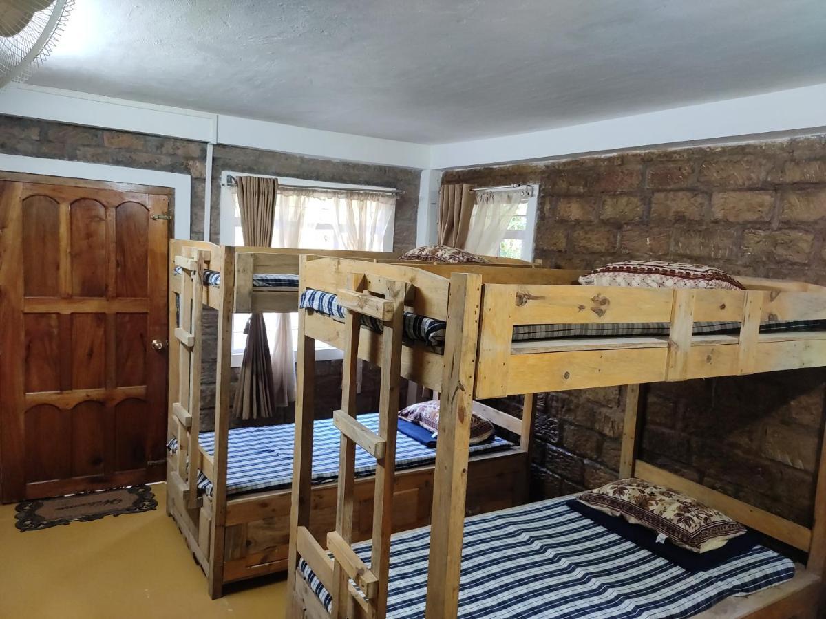 The Rustic Cottage - Homestay เชร์ราปุนจี ภายนอก รูปภาพ